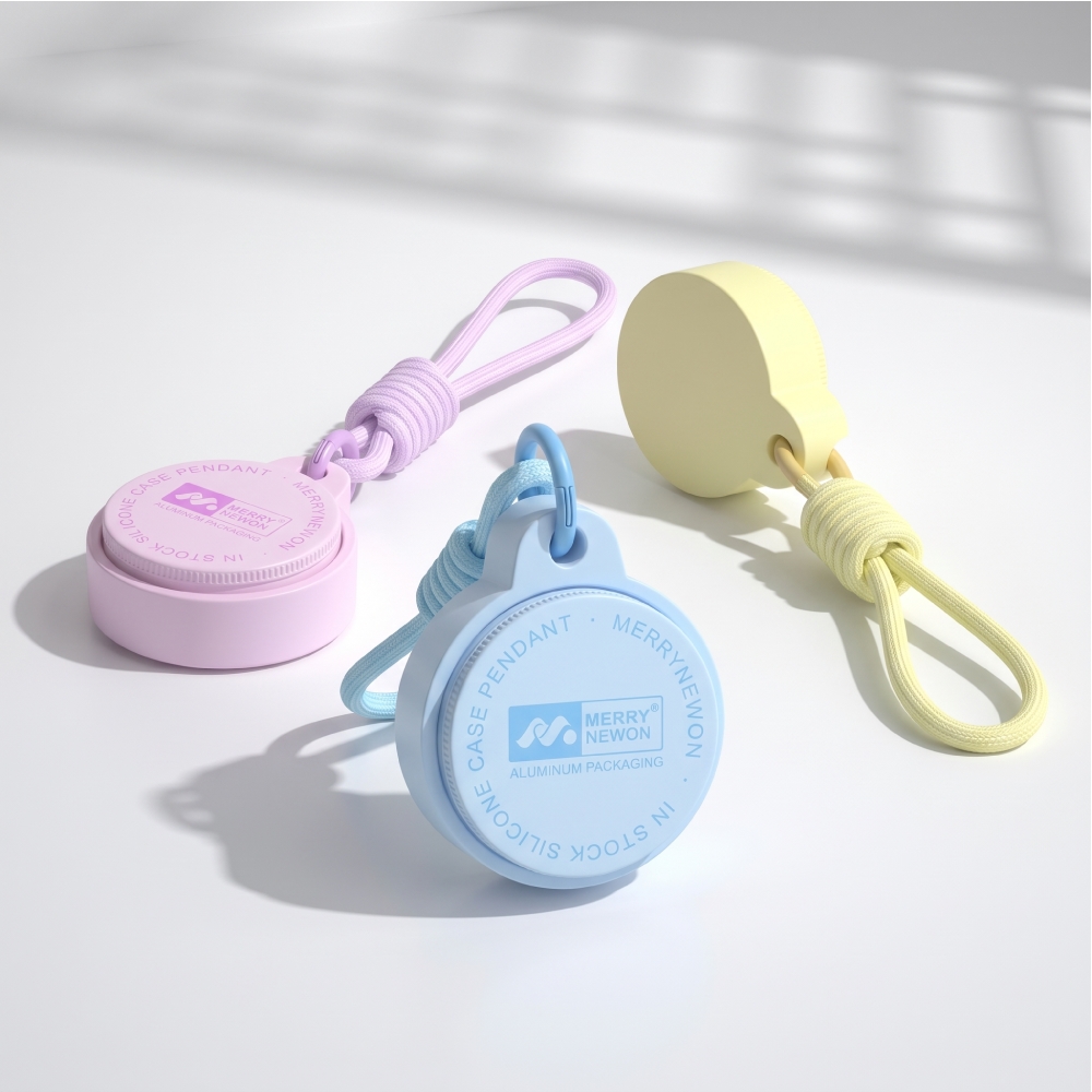 aluminum jar and Sicilian keychain in stock .jpg